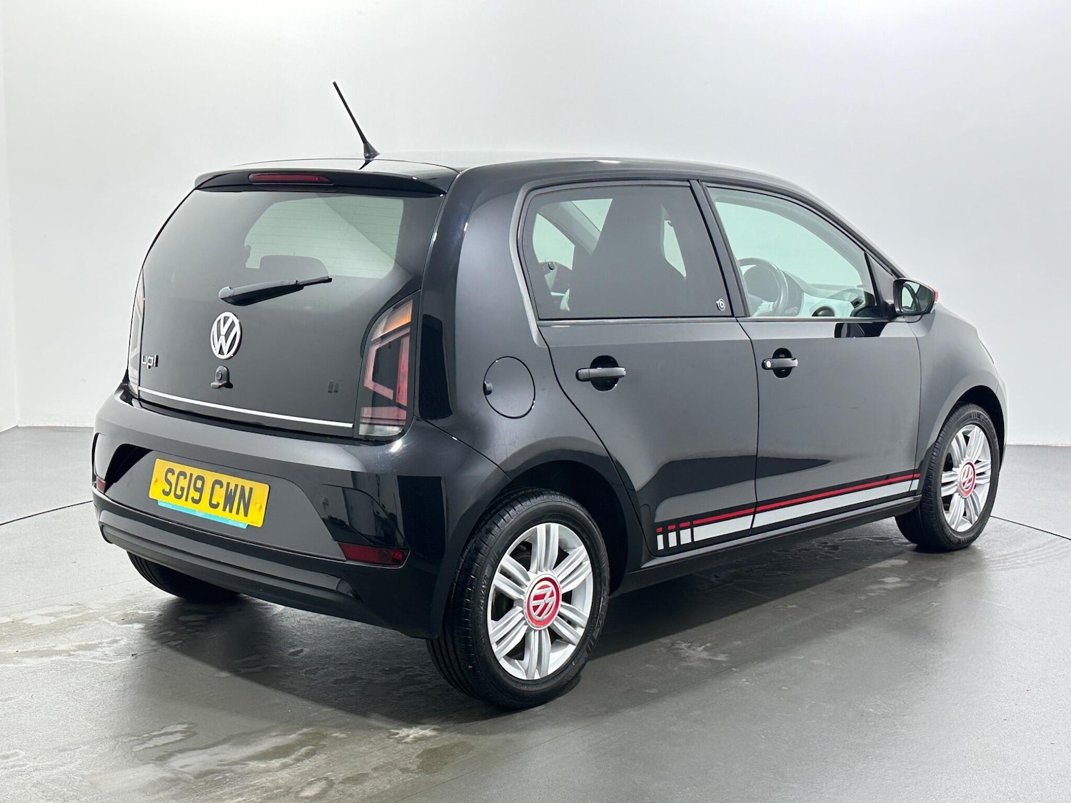 Used Volkswagen up! 2019 for sale - 76878963: Photo 8