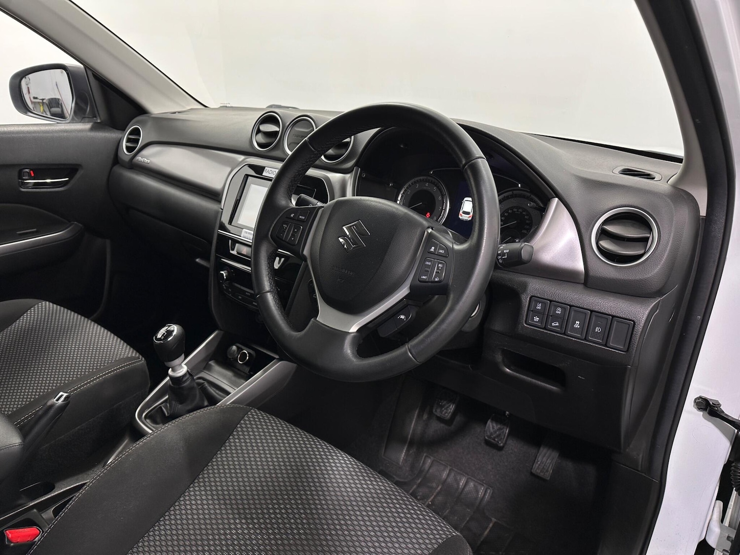 Used Suzuki Vitara for sale - 77190597: Photo 10