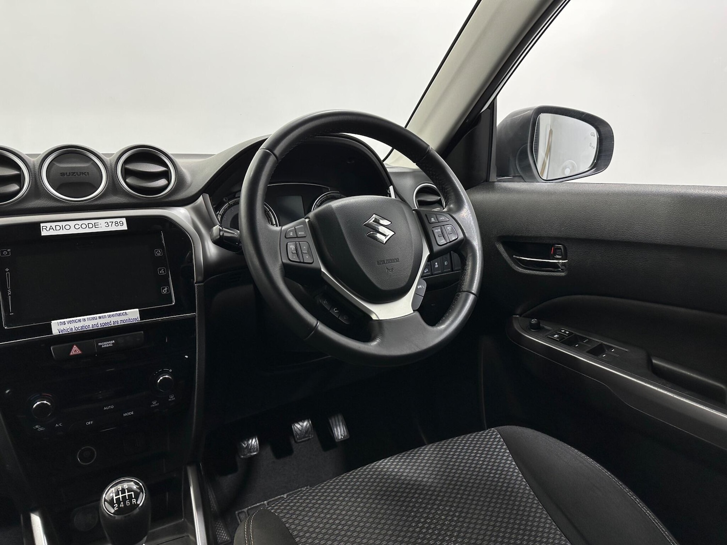 Used Suzuki Vitara for sale - 77190597: Photo 11