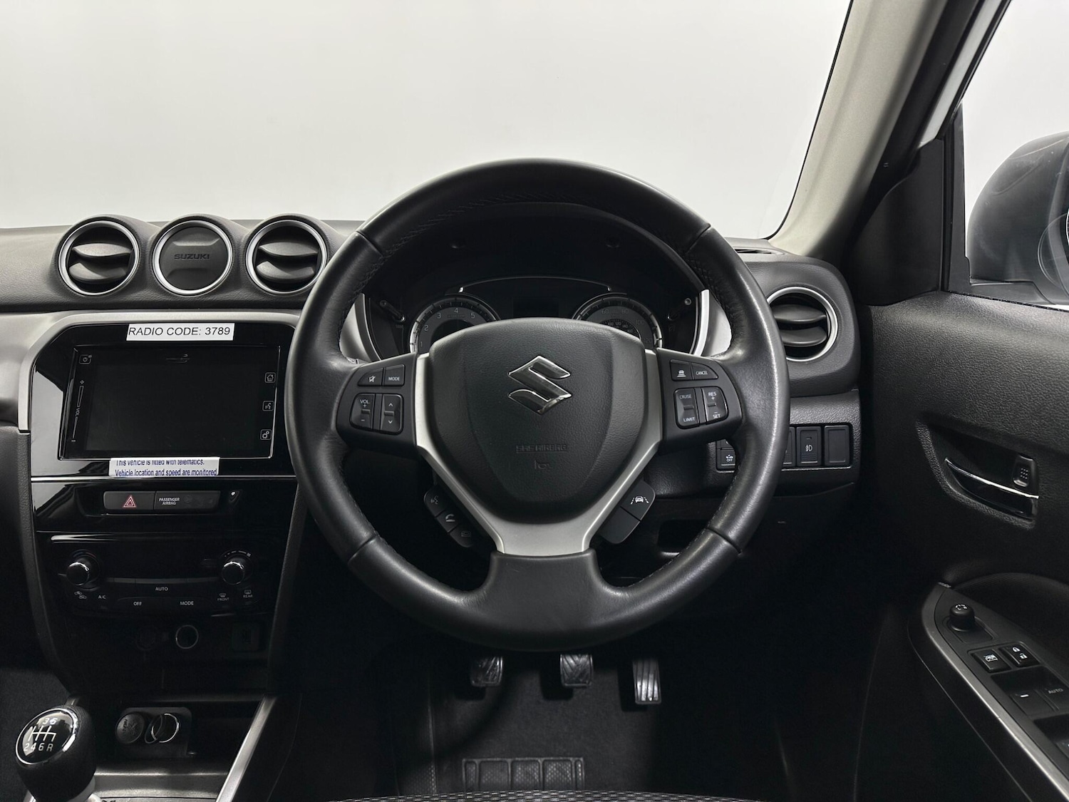 Used Suzuki Vitara for sale - 77190597: Photo 12