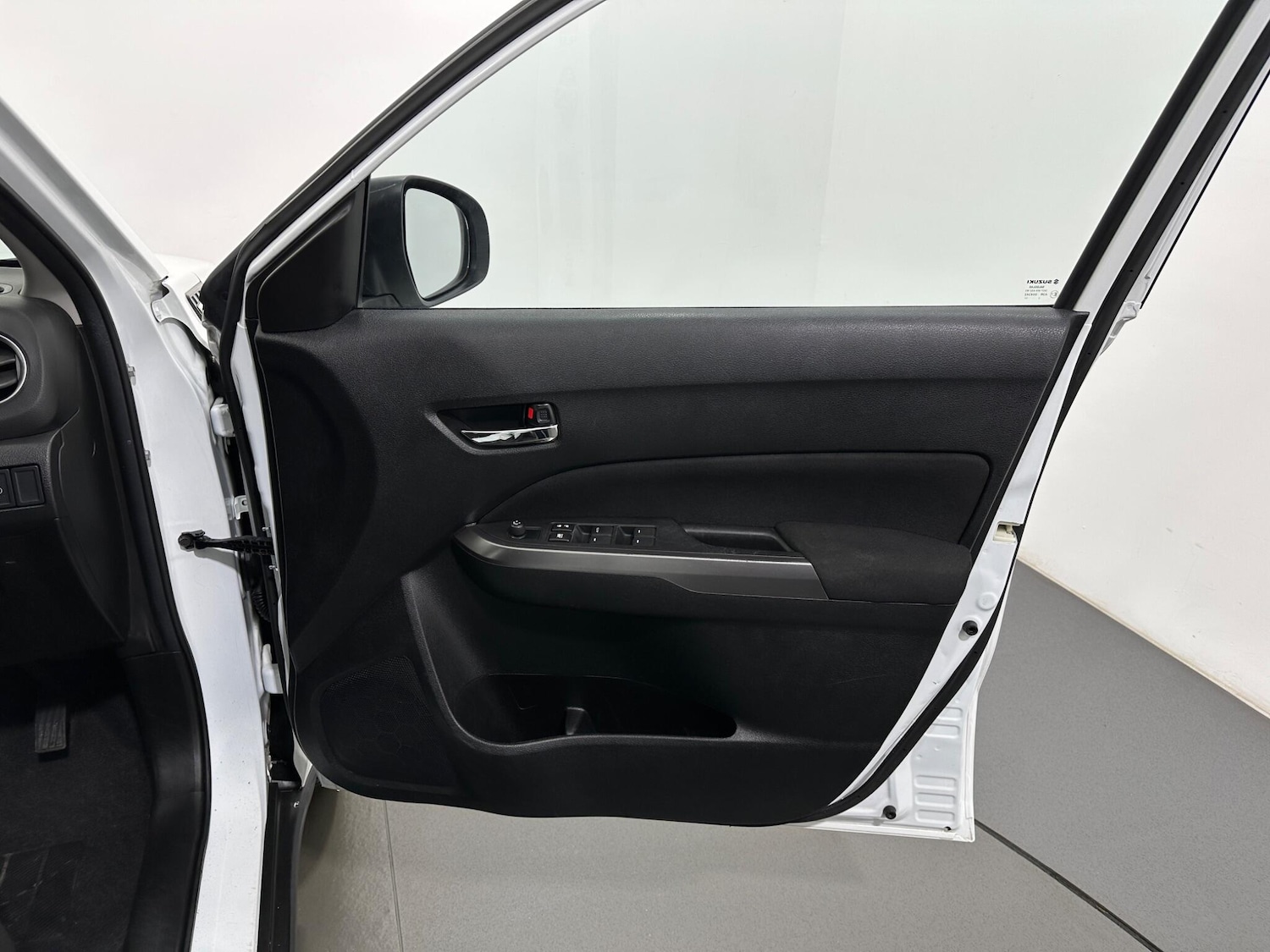 Used Suzuki Vitara for sale - 77190597: Photo 32