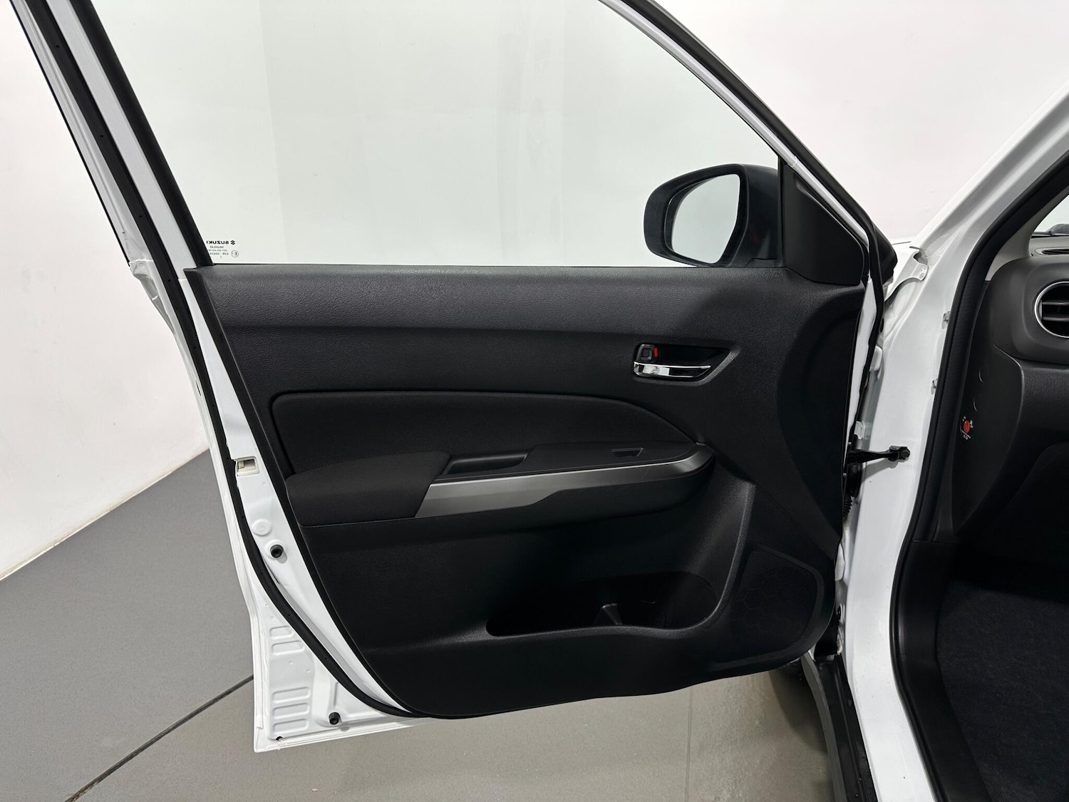 Used Suzuki Vitara for sale - 77190597: Photo 35