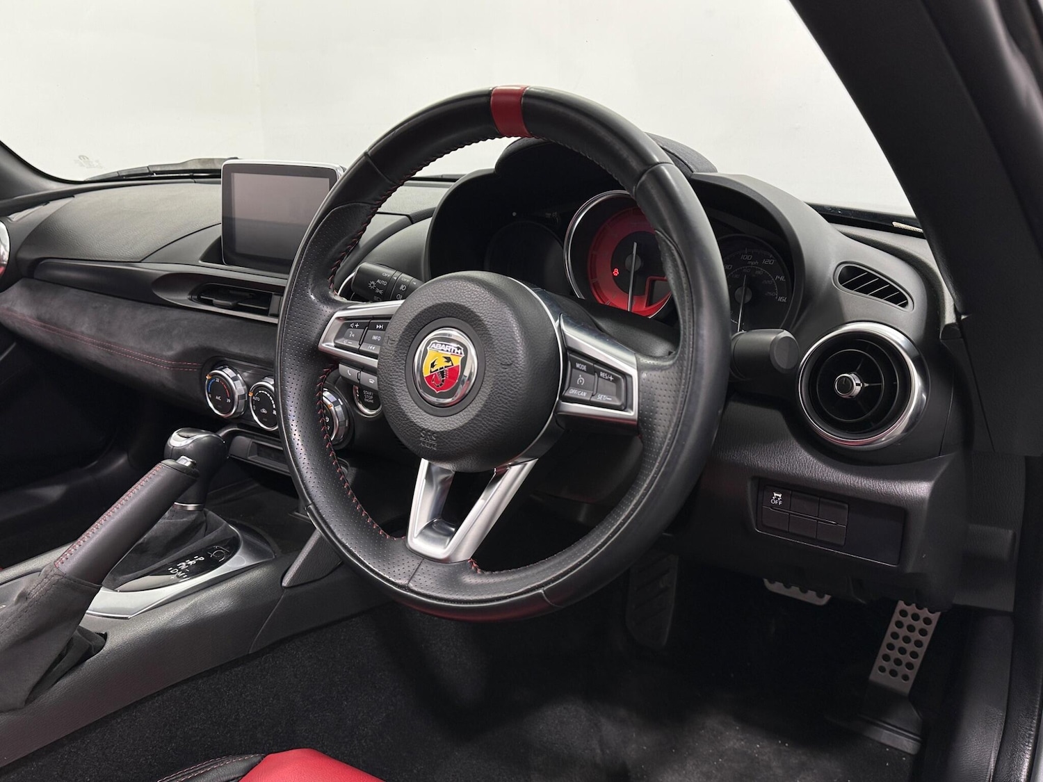 Used Abarth 124 Spider 2017 for sale - 78171495: Photo 10