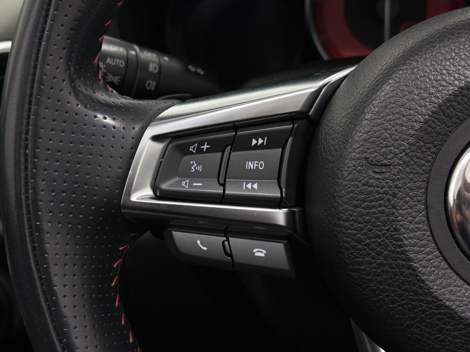 Used Abarth 124 Spider 2017 for sale - 78171495: Photo 15