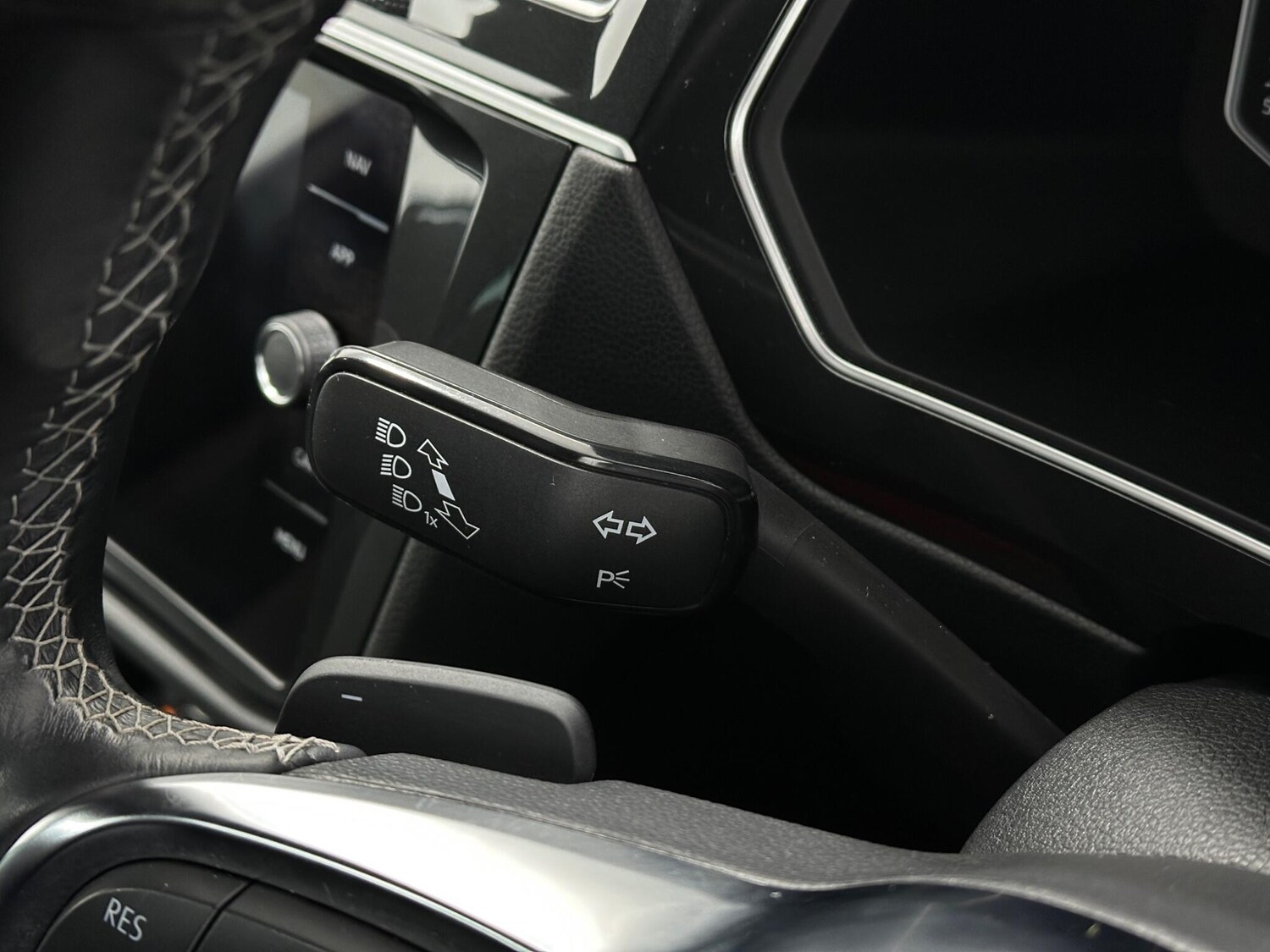 Used Volkswagen Tiguan for sale - 77497512: Photo 14