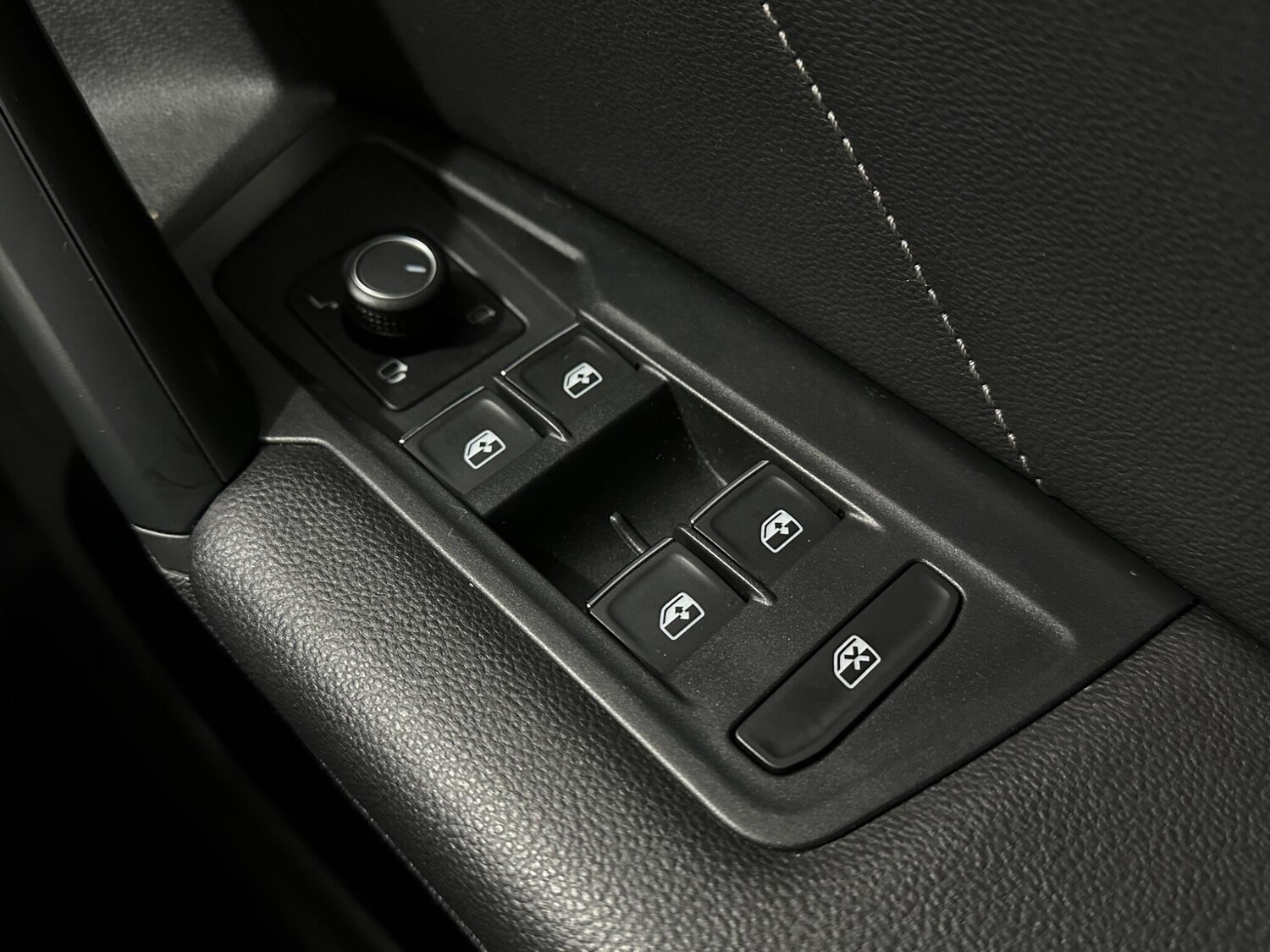 Used Volkswagen Tiguan for sale - 77497512: Photo 19