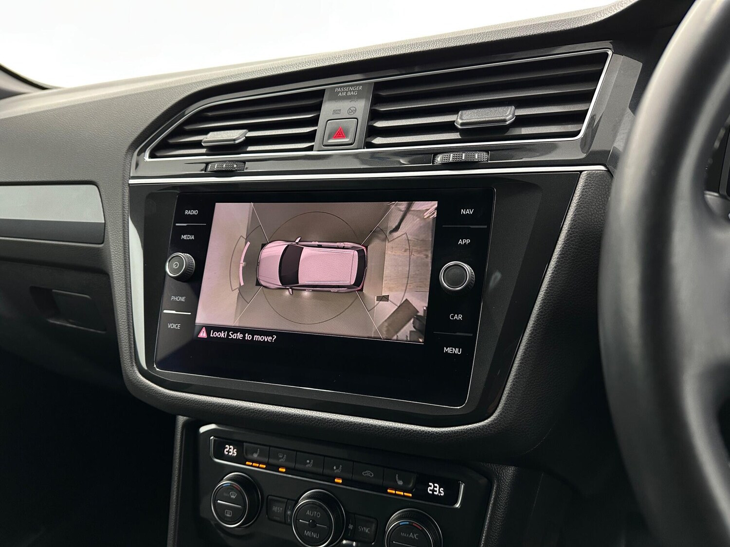 Used Volkswagen Tiguan for sale - 77497512: Photo 23