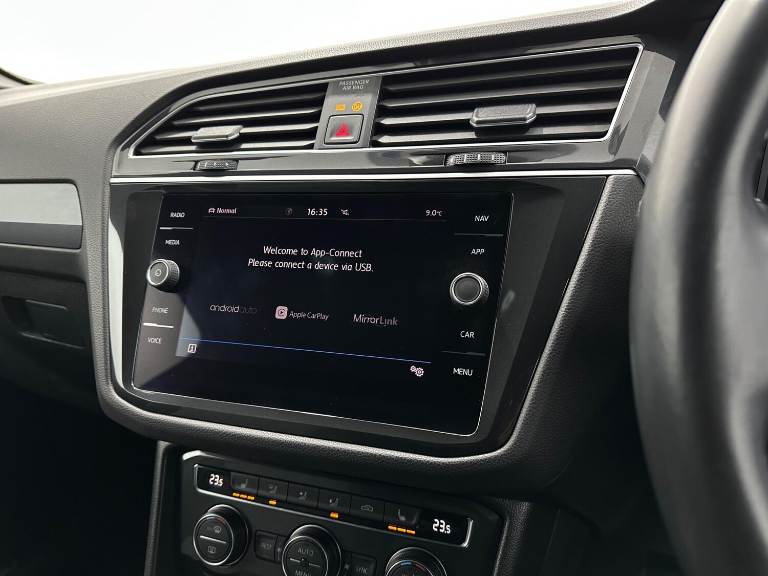 Used Volkswagen Tiguan for sale - 77497512: Photo 27