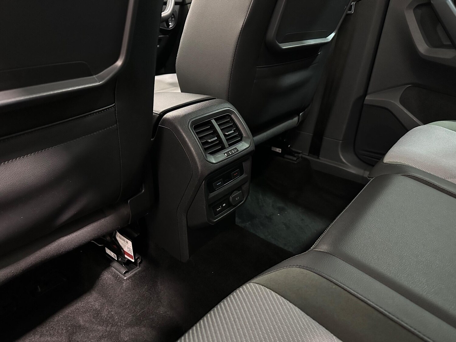 Used Volkswagen Tiguan for sale - 77497512: Photo 40