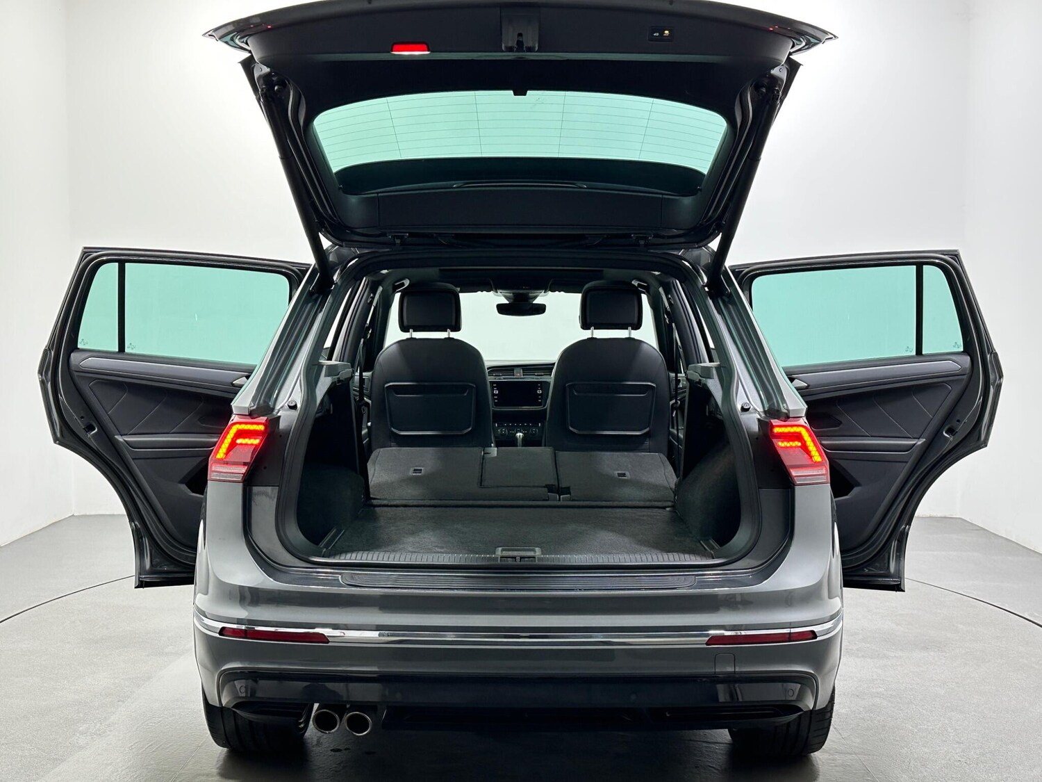 Used Volkswagen Tiguan for sale - 77497512: Photo 46