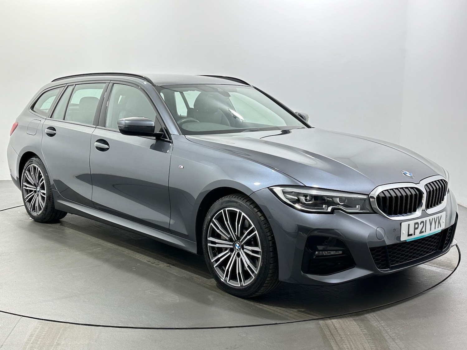 Used BMW 3 Series 2021 for sale - 76878847: Photo 1