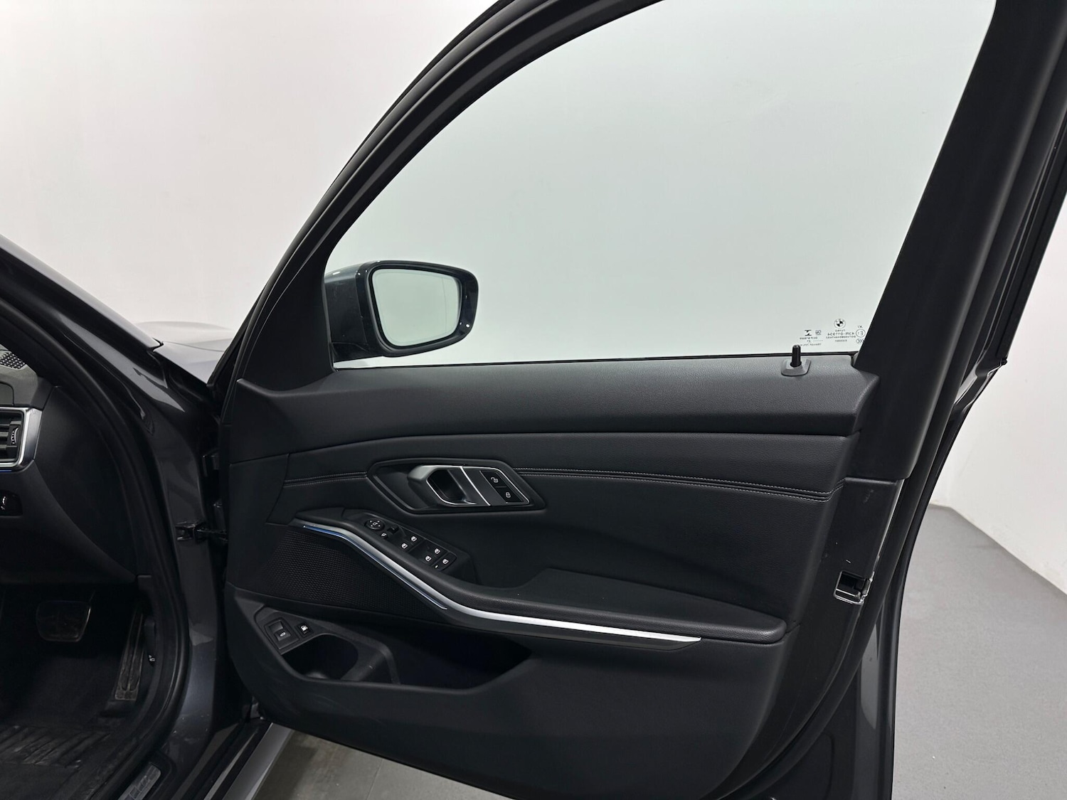 Used BMW 3 Series 2021 for sale - 76878847: Photo 31