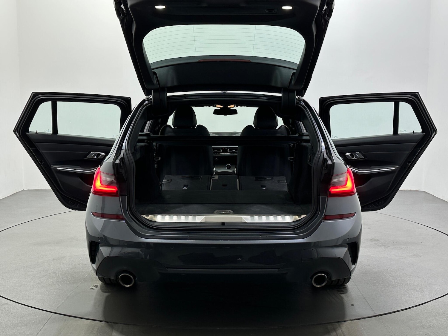 Used BMW 3 Series 2021 for sale - 76878847: Photo 42