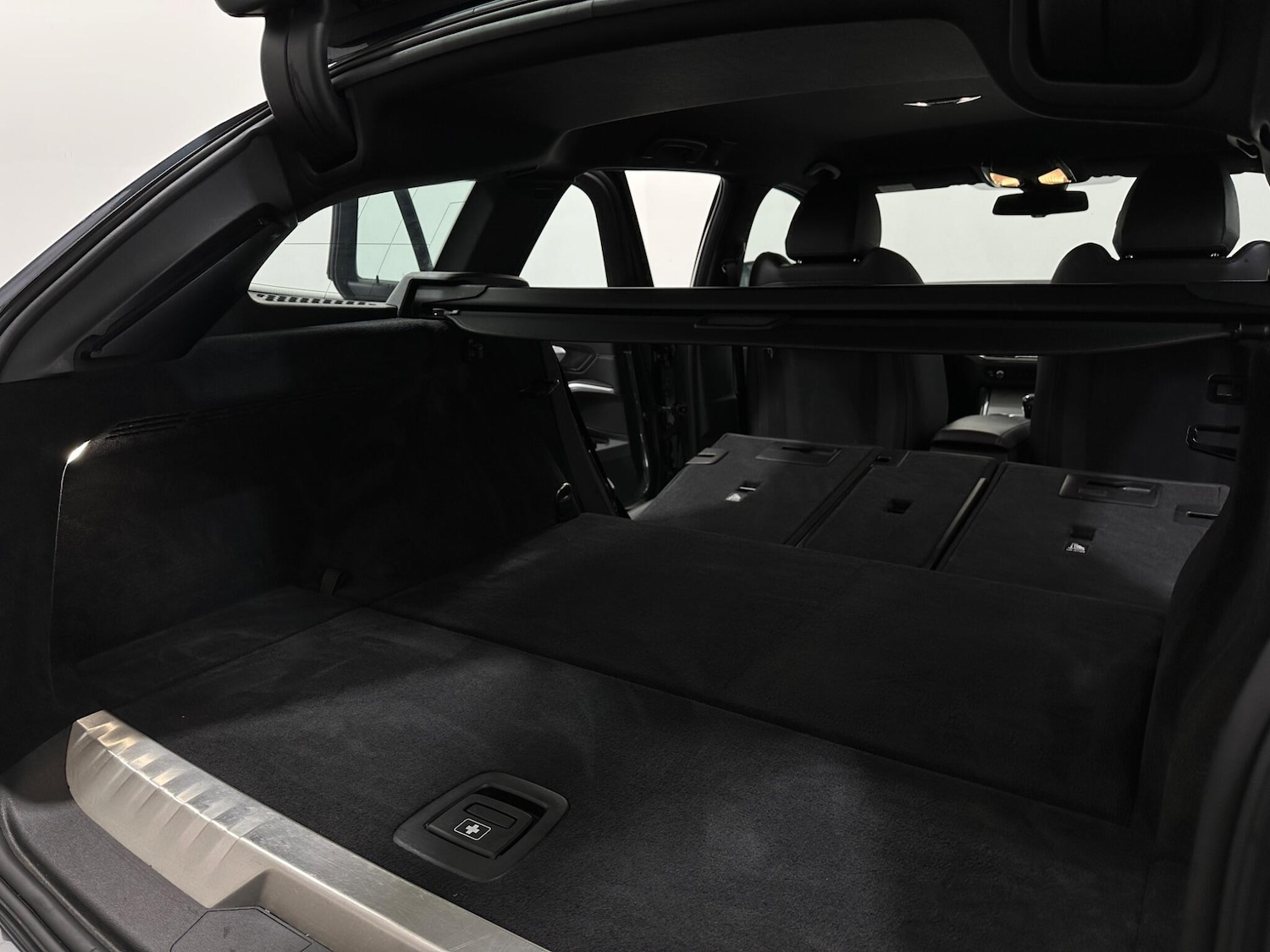 Used BMW 3 Series 2021 for sale - 76878847: Photo 43