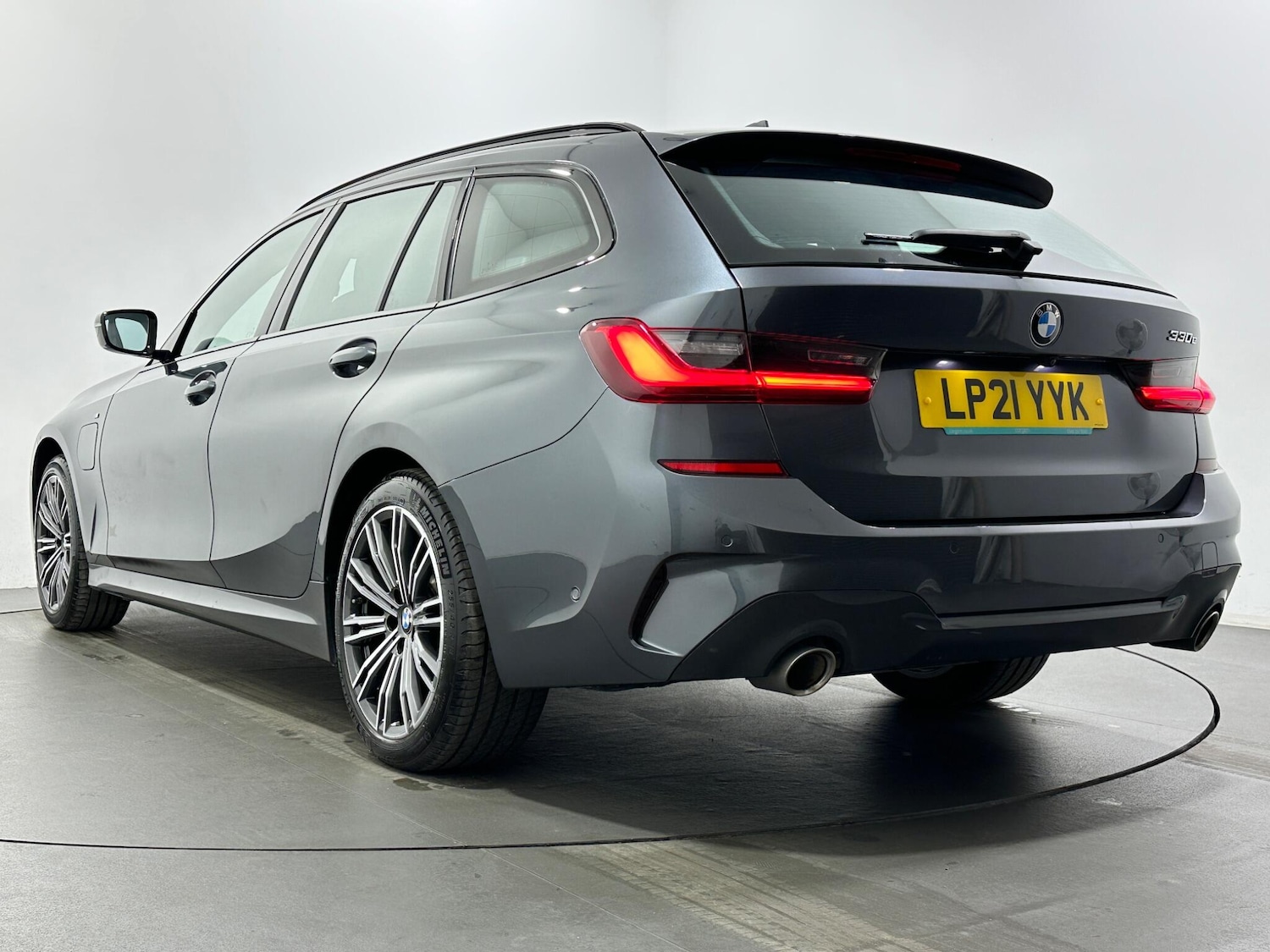 Used BMW 3 Series 2021 for sale - 76878847: Photo 48