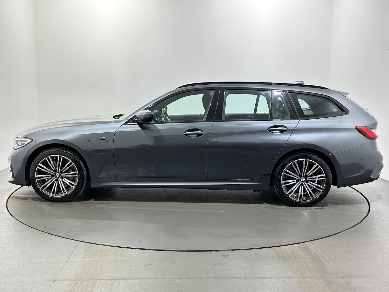 Used BMW 3 Series 2021 for sale - 76878847: Photo 5