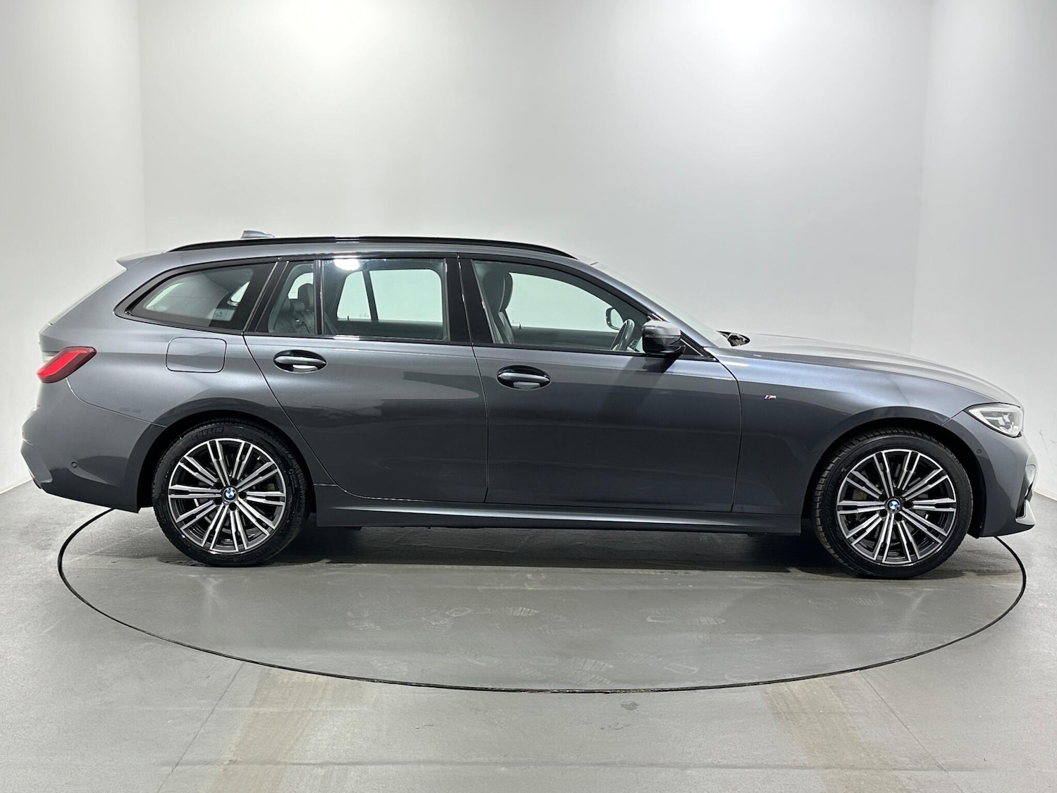 Used BMW 3 Series 2021 for sale - 76878847: Photo 9