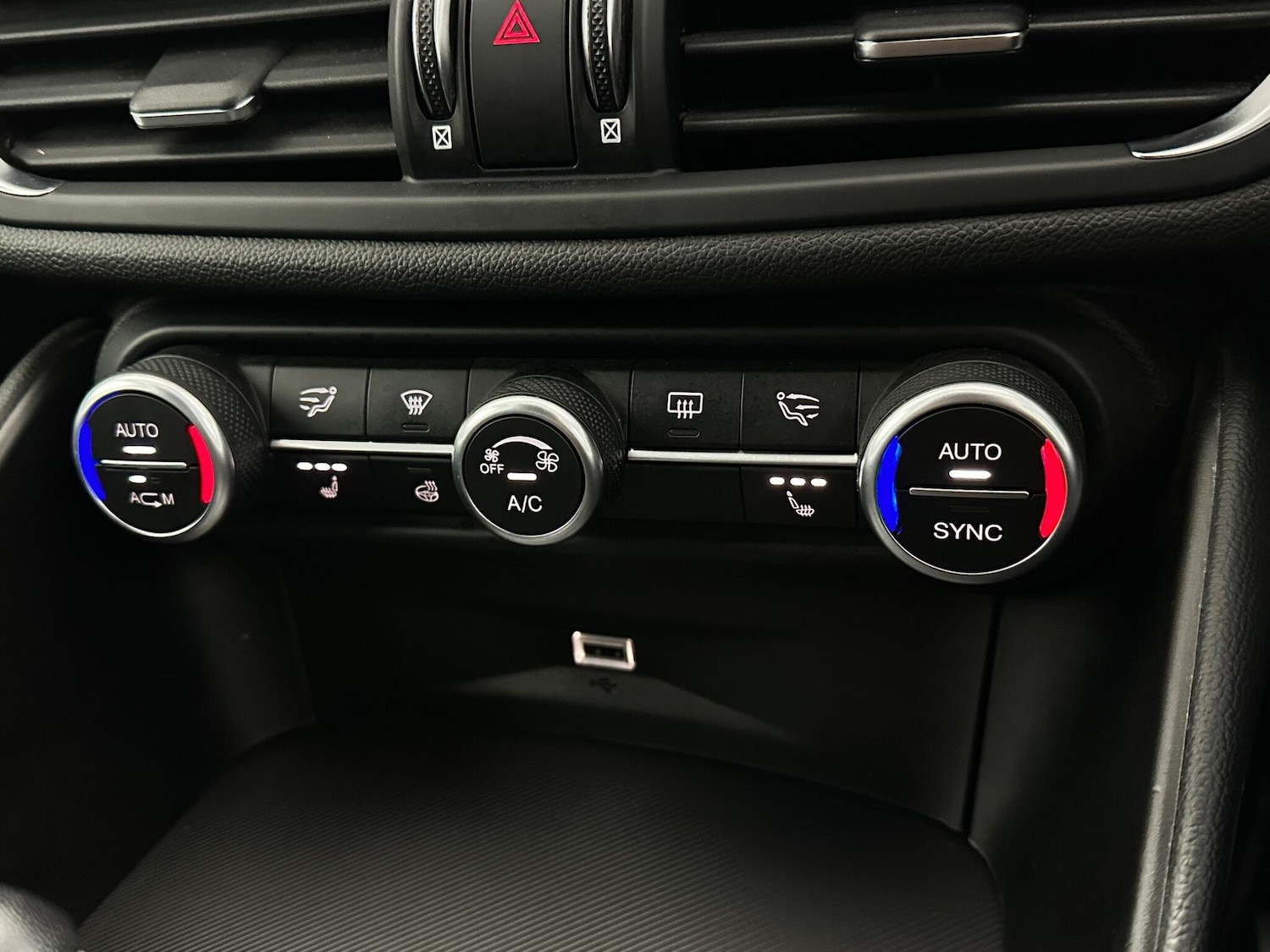 Used Alfa Romeo Giulia for sale - 77612553: Photo 23