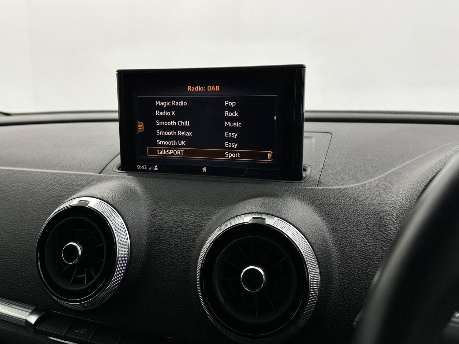 Used Audi A3 2020 for sale - 77838557: Photo 23