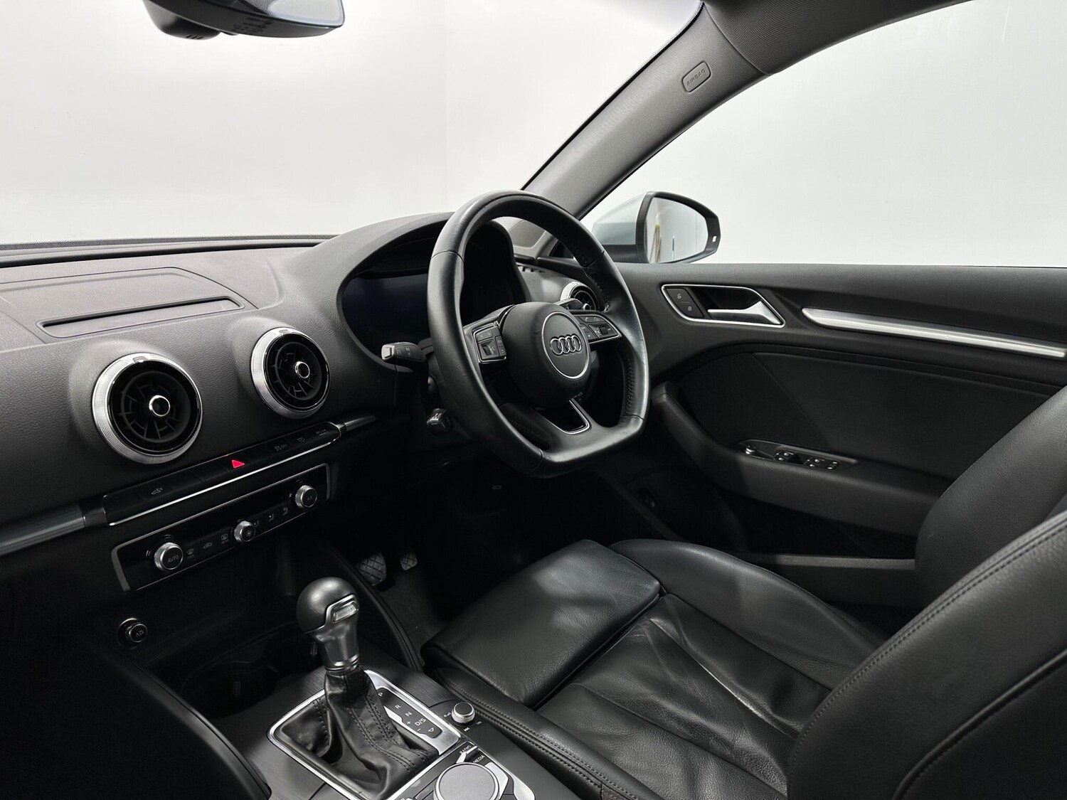 Used Audi A3 2020 for sale - 77838557: Photo 29