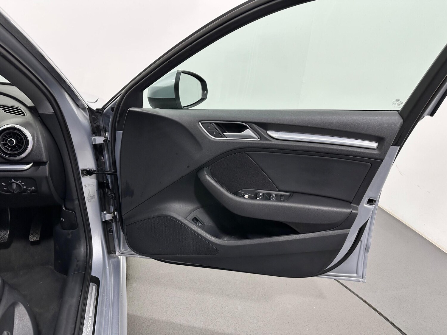 Used Audi A3 2020 for sale - 77838557: Photo 31