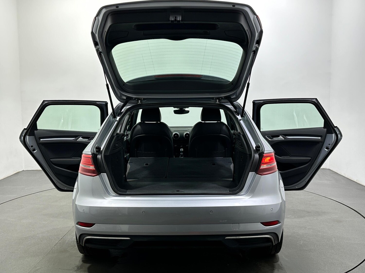 Used Audi A3 2020 for sale - 77838557: Photo 41