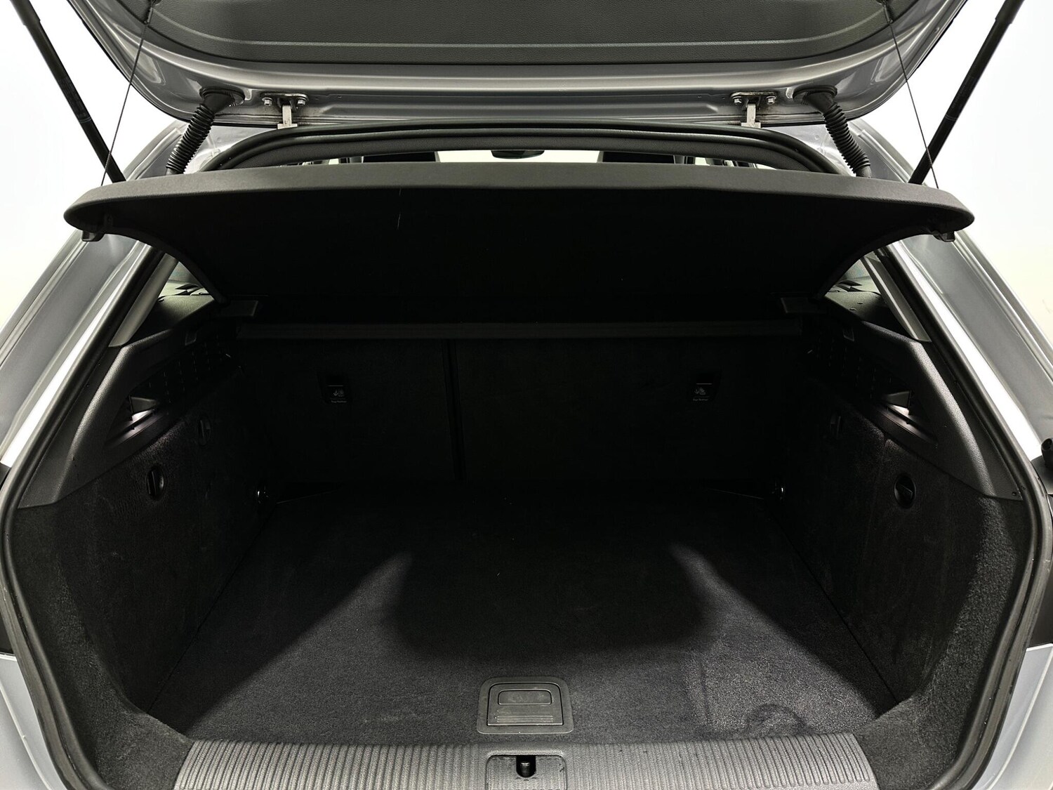 Used Audi A3 2020 for sale - 77838557: Photo 44