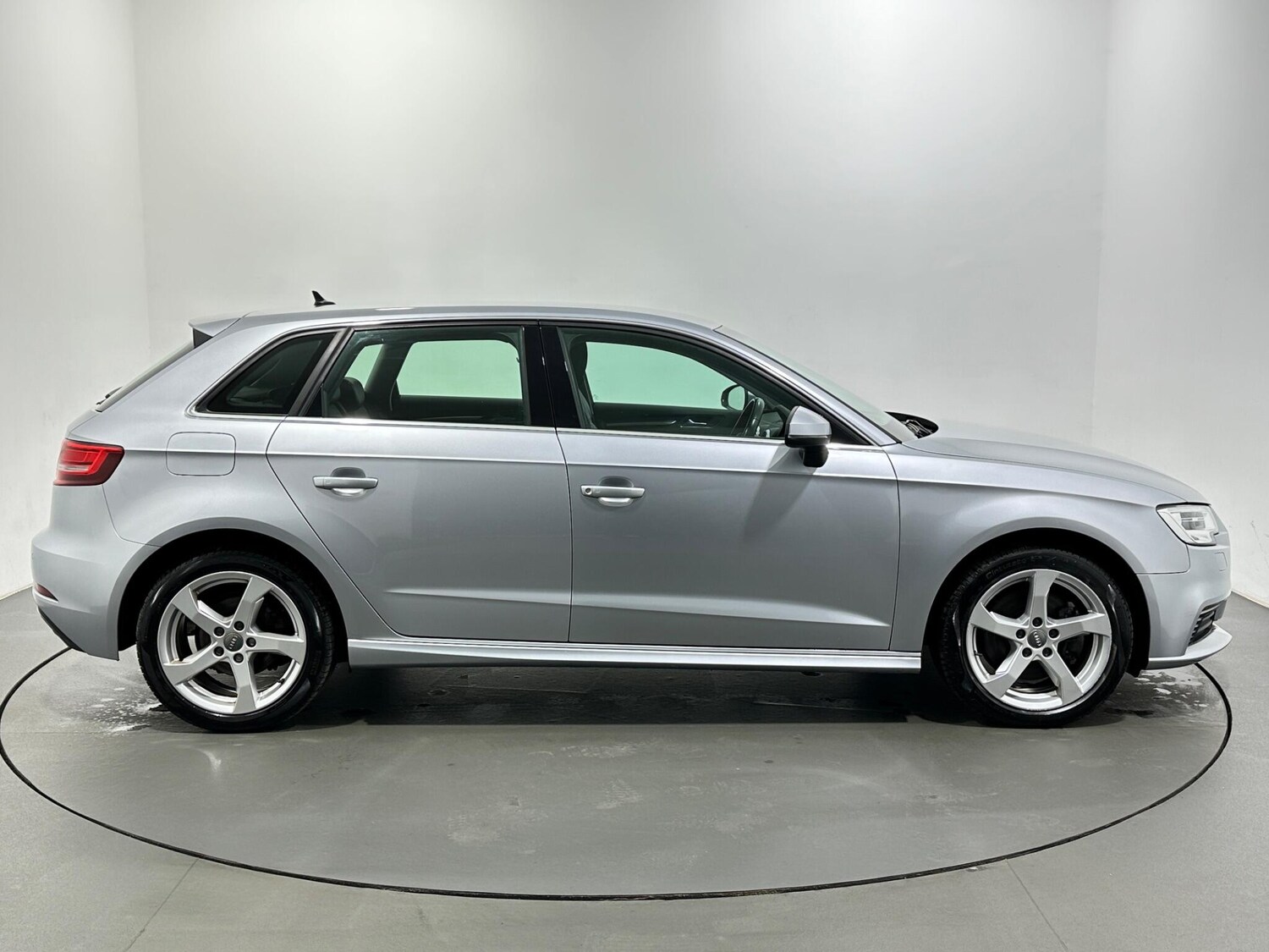 Used Audi A3 2020 for sale - 77838557: Photo 9