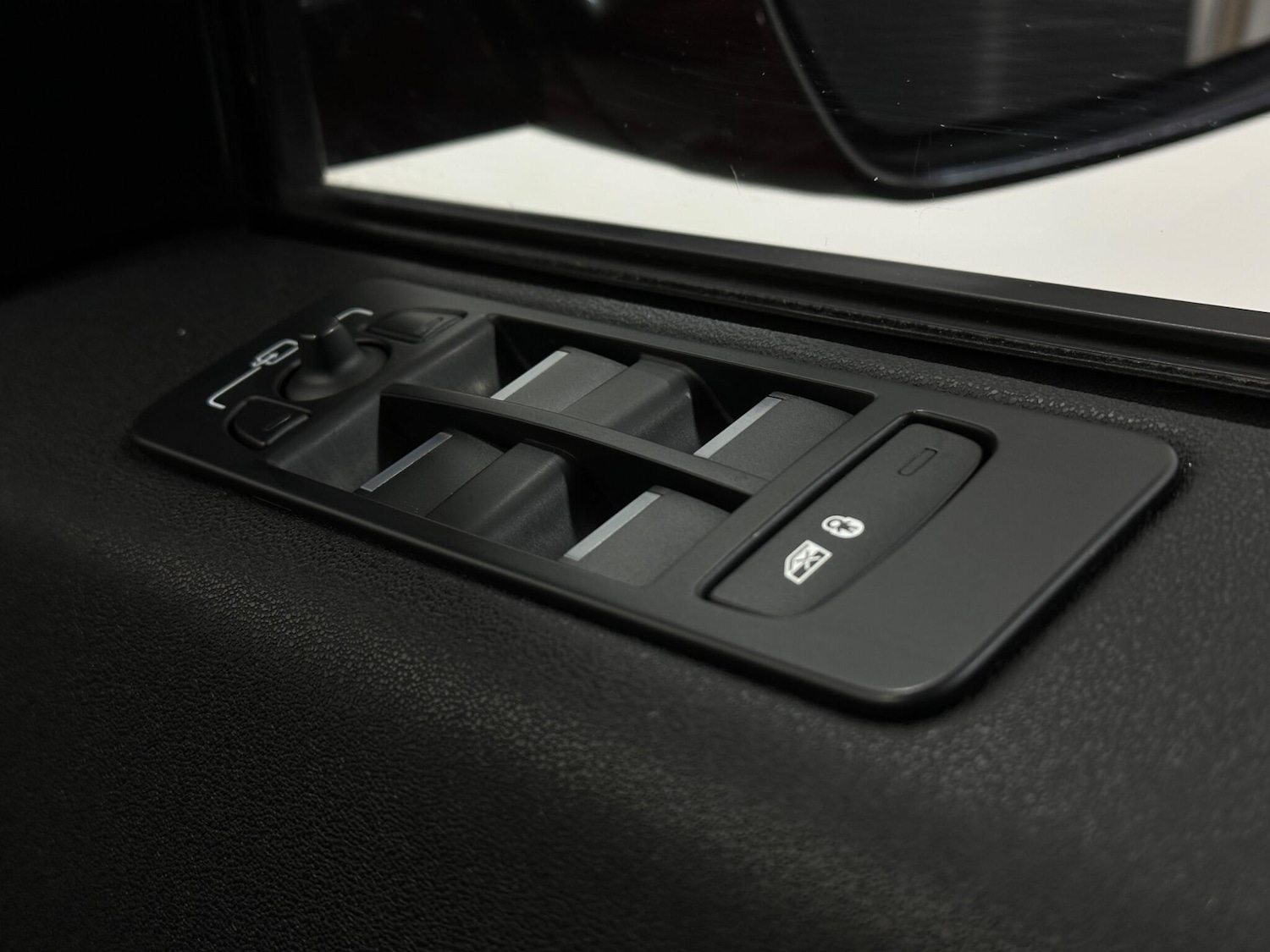 Used Land Rover Discovery Sport 2016 for sale - 78148153: Photo 18