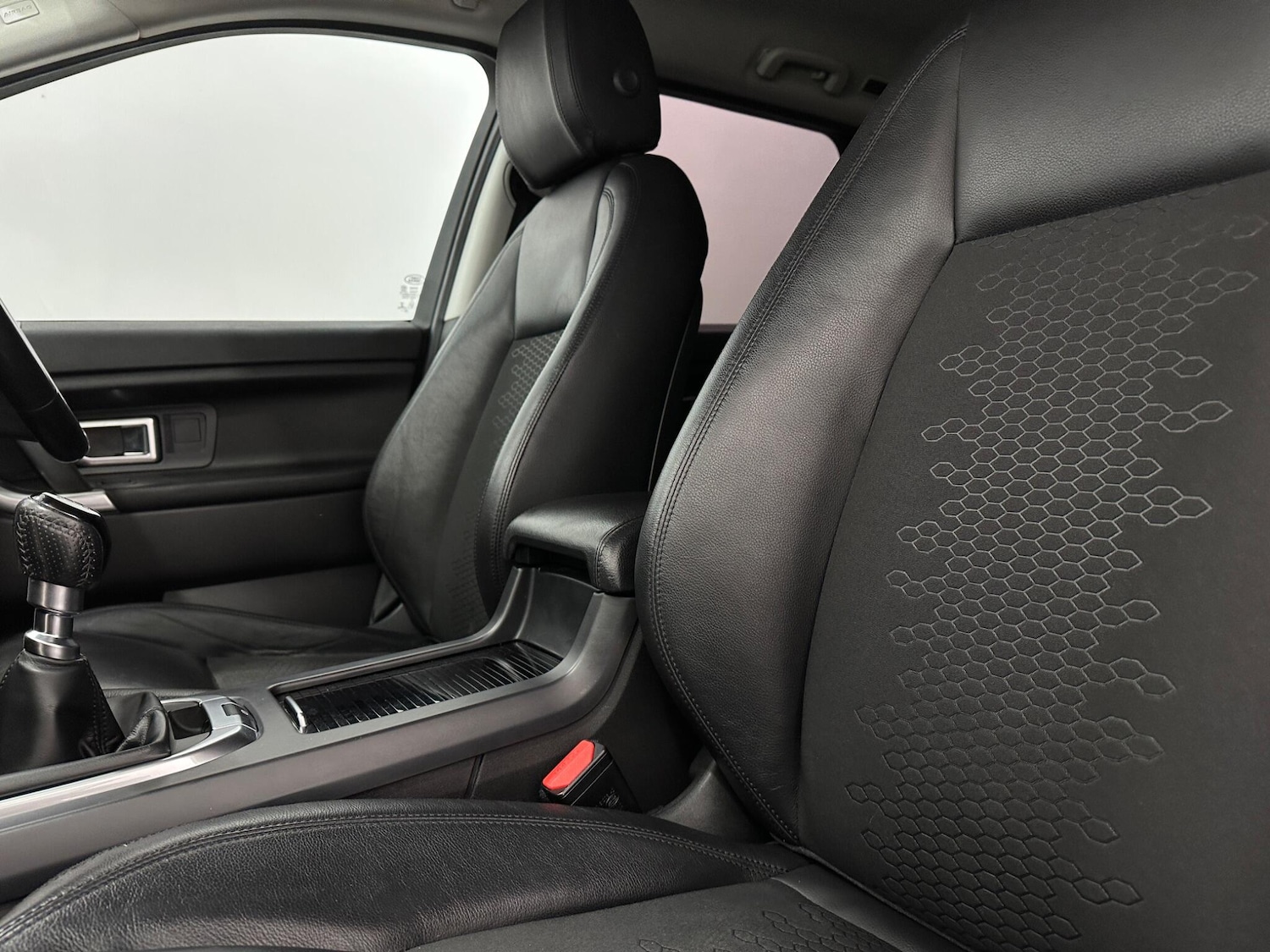 Used Land Rover Discovery Sport 2016 for sale - 78148153: Photo 35