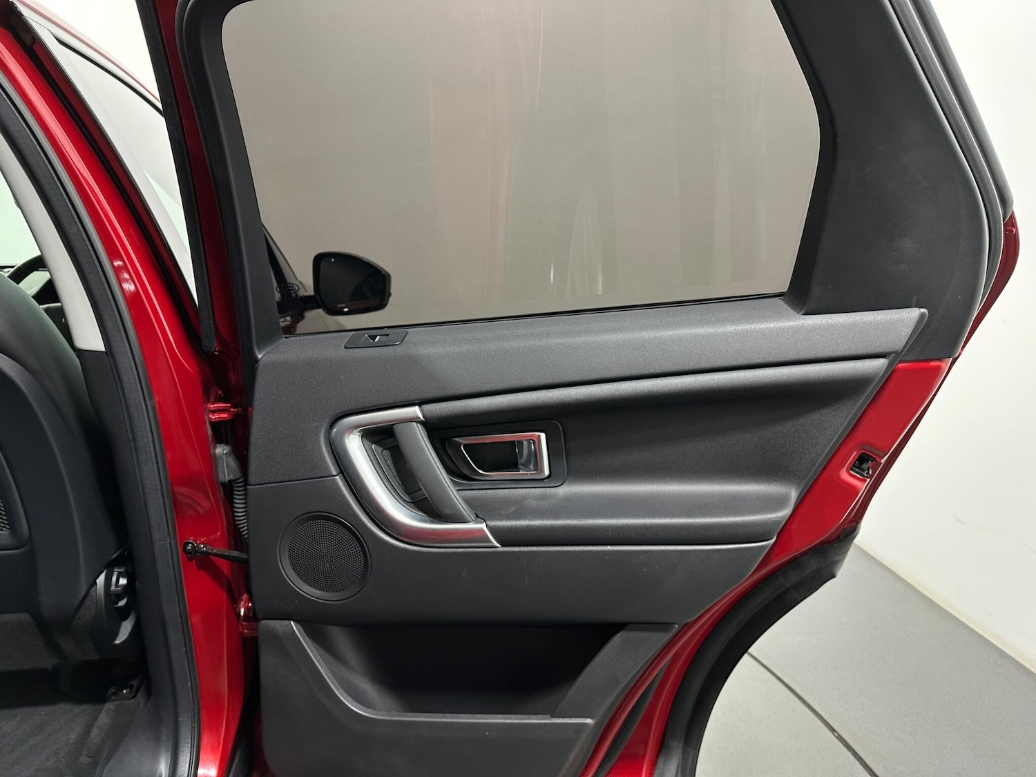 Used Land Rover Discovery Sport 2016 for sale - 78148153: Photo 44