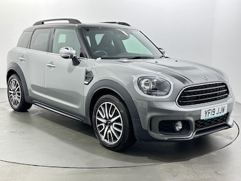 Used MINI Countryman 2019 for sale - 77496309: Photo
