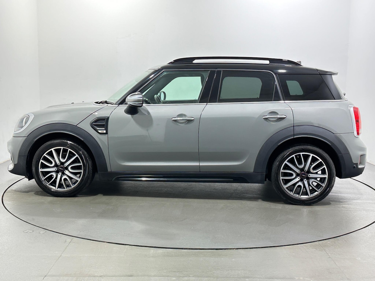 Used MINI Countryman 2019 for sale - 77496309: Photo 5