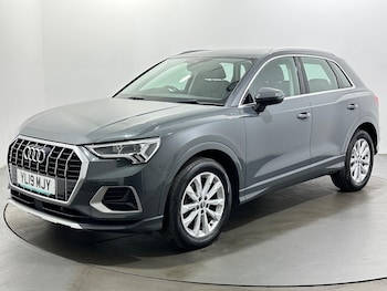Used Audi Q3 2019 for sale - 79413241: Photo