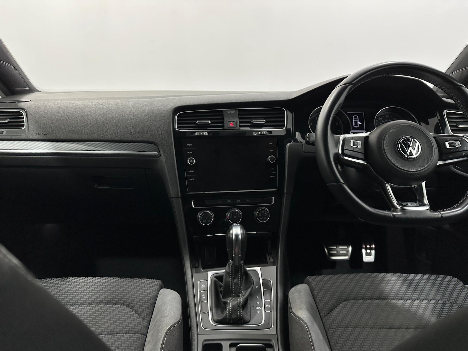 Used Volkswagen Golf 2019 for sale - 78072929: Photo 19