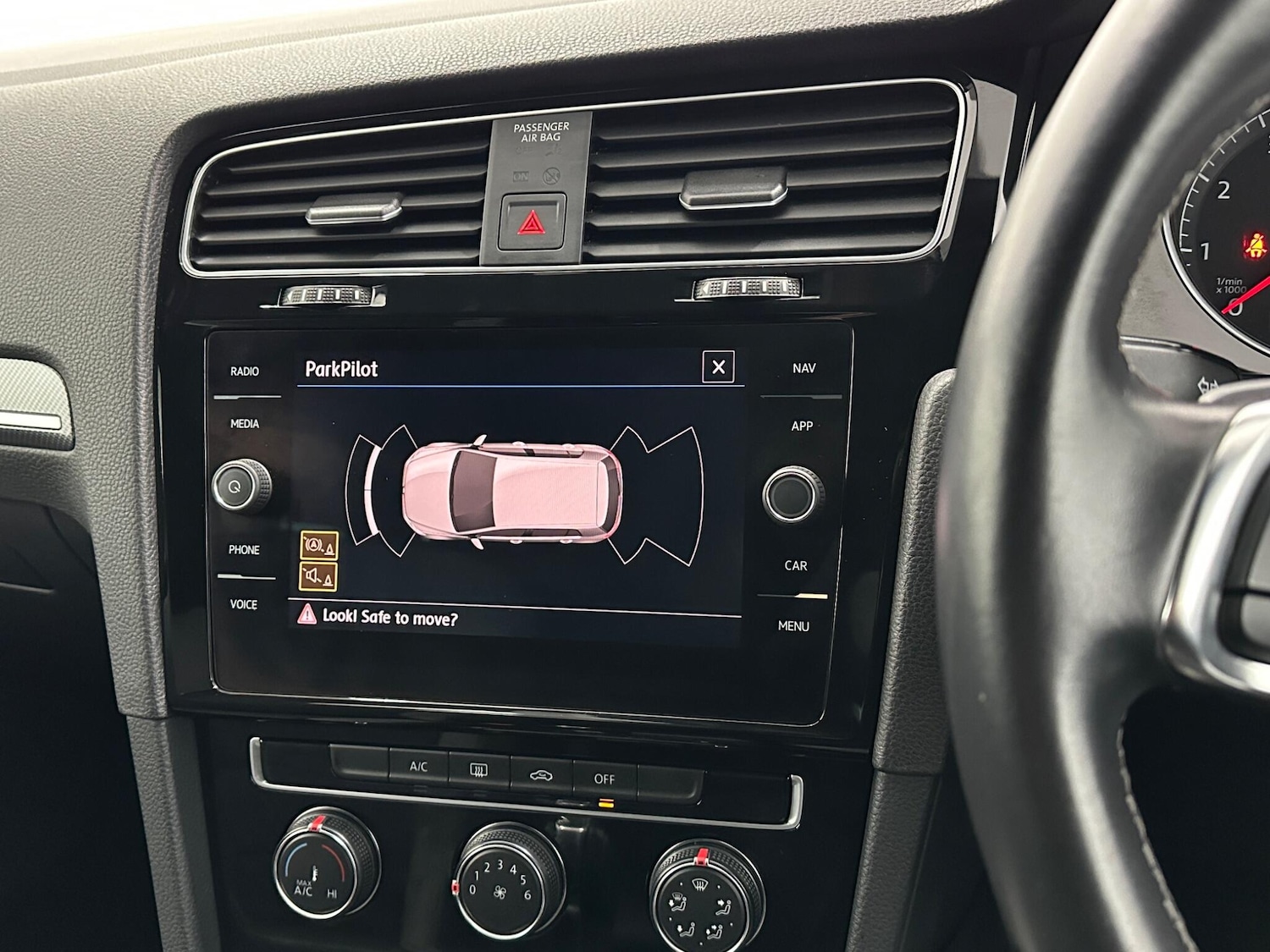 Used Volkswagen Golf 2019 for sale - 78072929: Photo 24