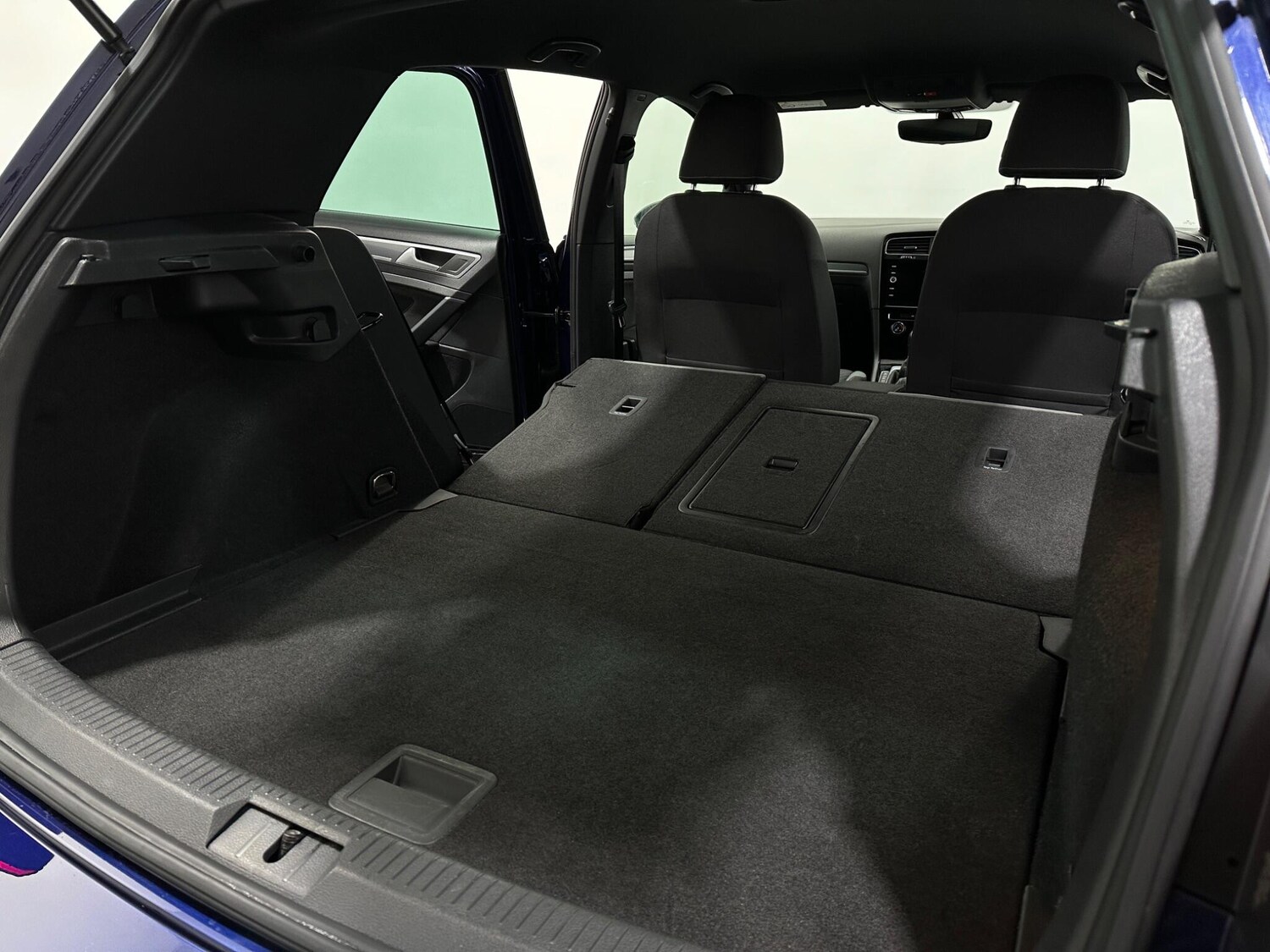 Used Volkswagen Golf 2019 for sale - 78072929: Photo 44