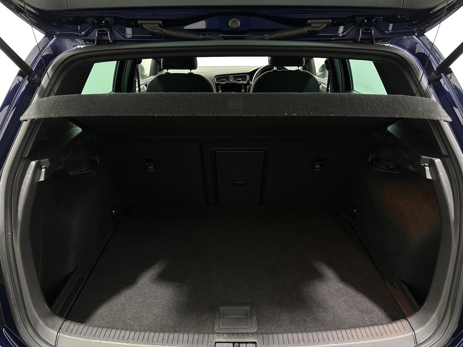 Used Volkswagen Golf 2019 for sale - 78072929: Photo 46