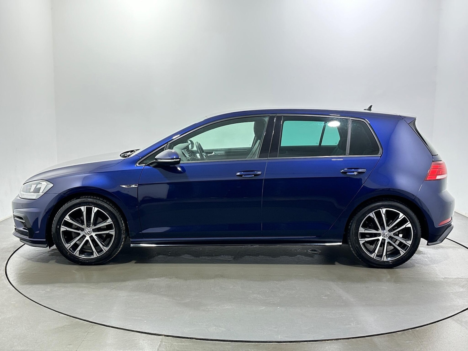 Used Volkswagen Golf 2019 for sale - 78072929: Photo 5