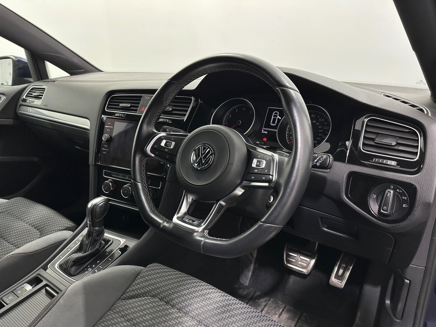 Used Volkswagen Golf 2019 for sale - 78072929: Photo 9