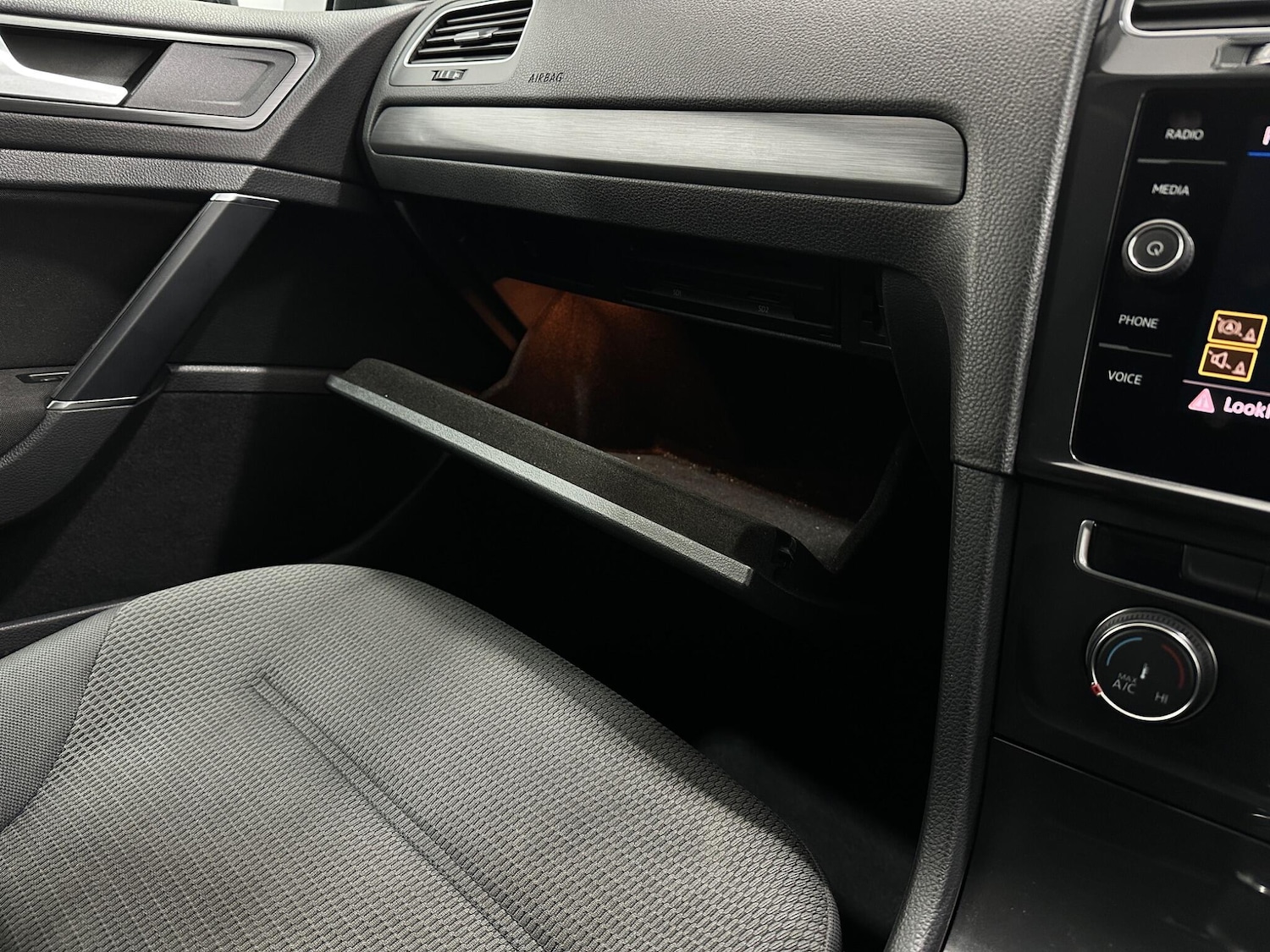 Used Volkswagen Golf for sale - 77753329: Photo 27