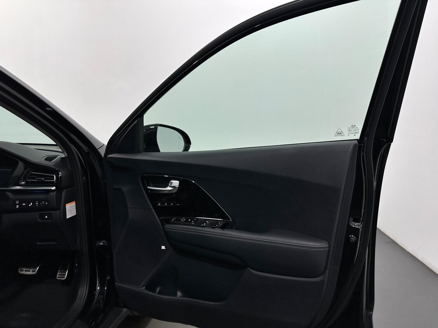 Used Kia Niro for sale - 77683907: Photo 34