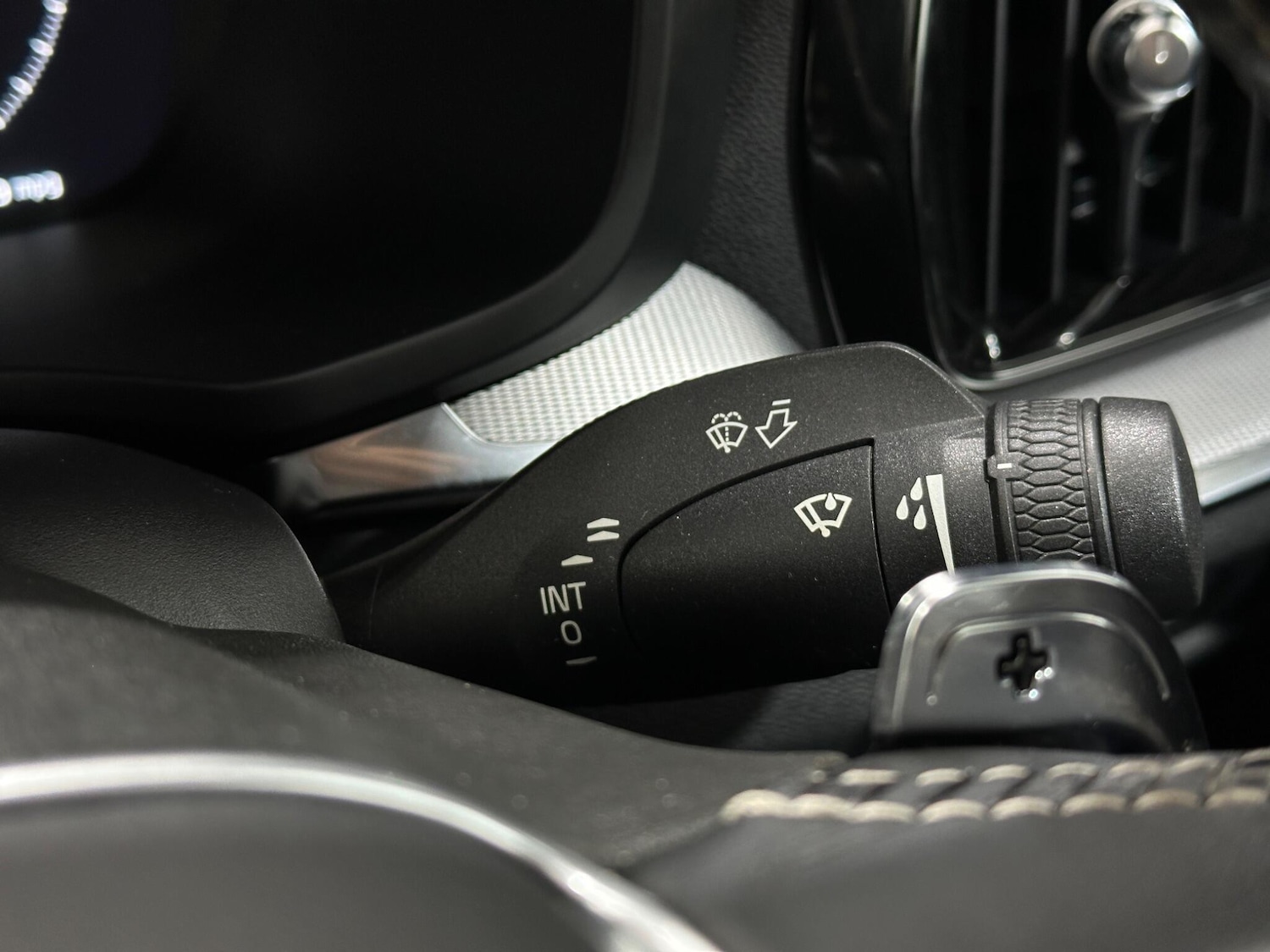 Used Volvo S60 for sale - 78135693: Photo 16