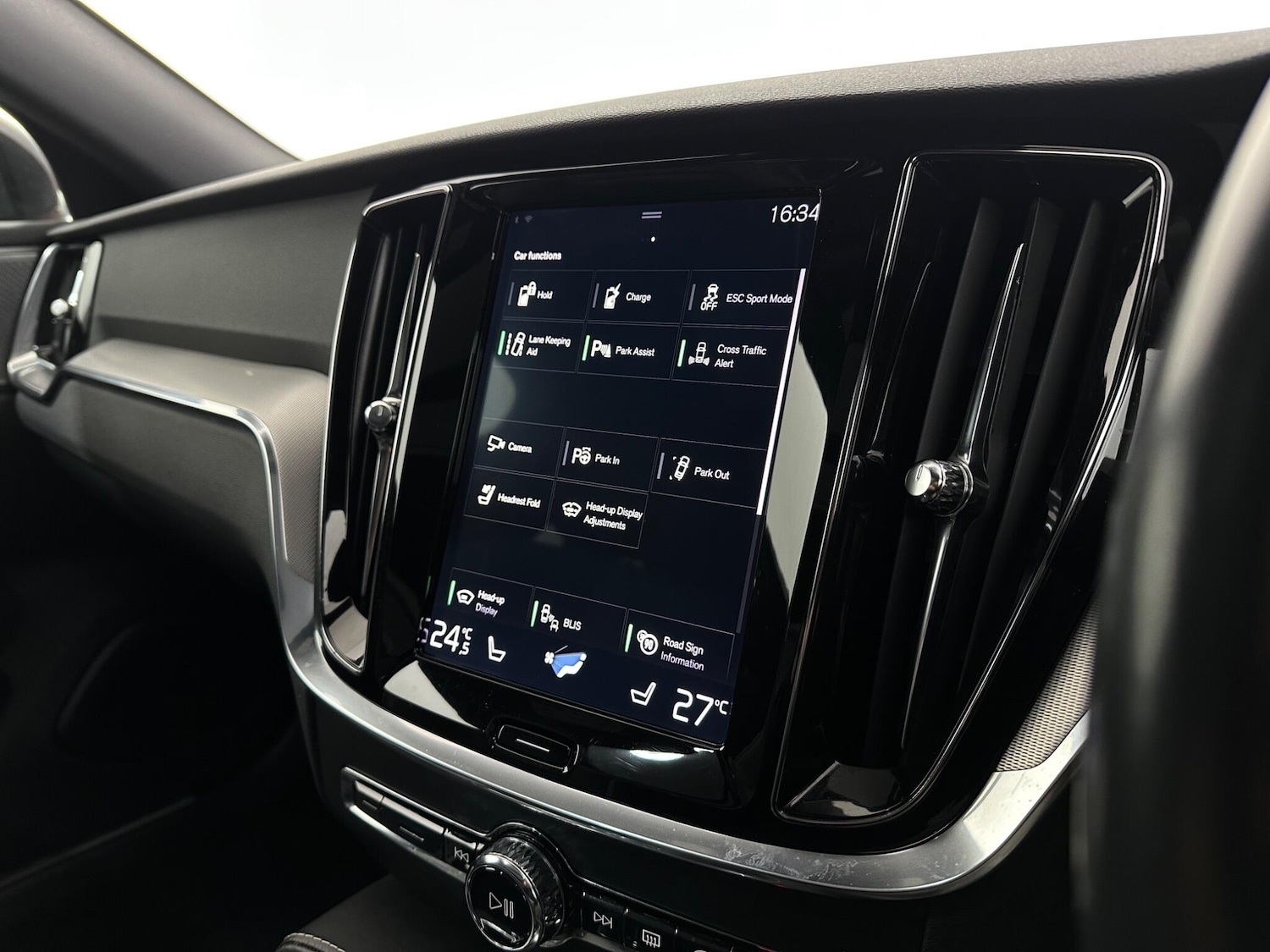 Used Volvo S60 for sale - 78135693: Photo 28