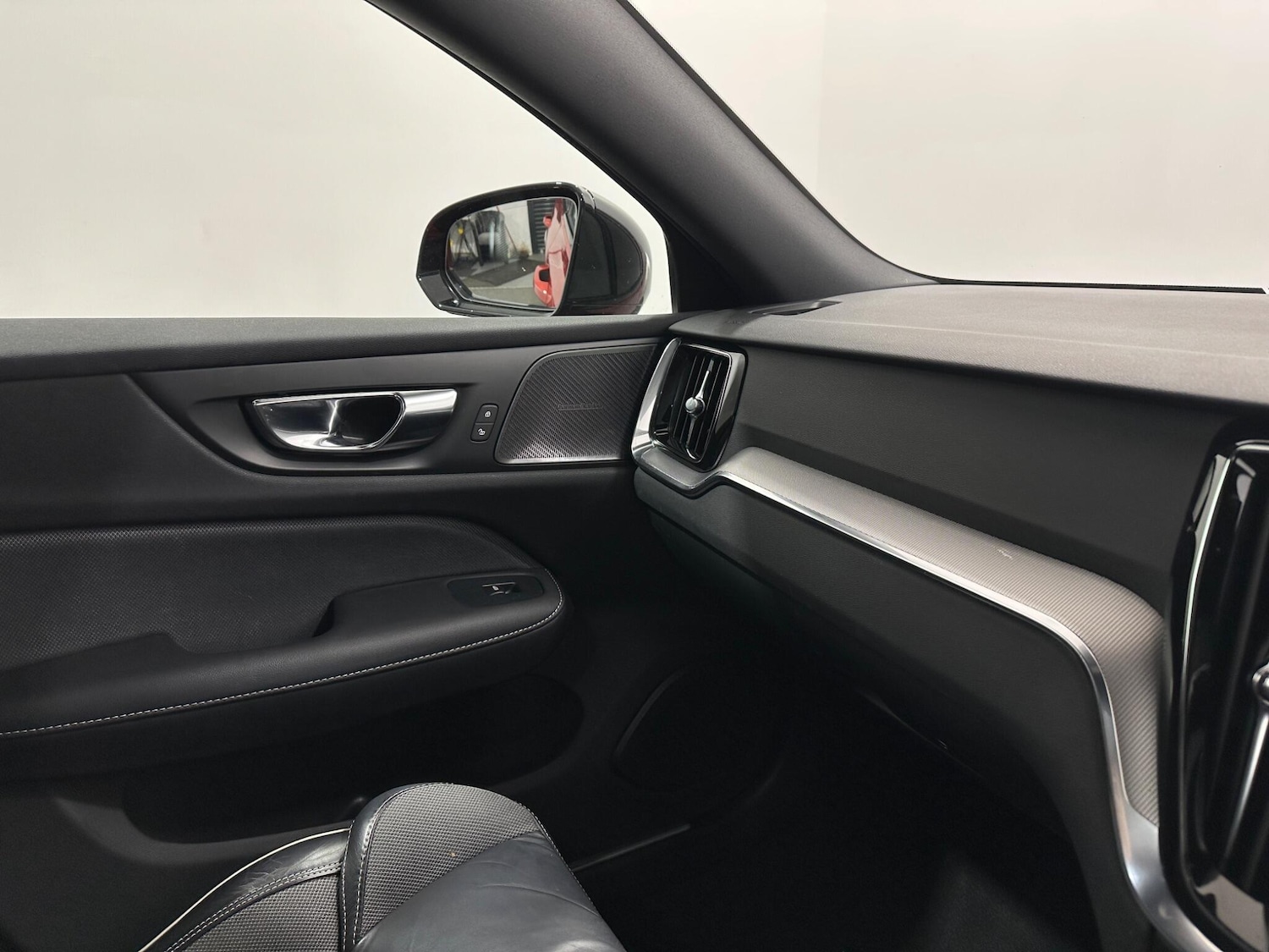 Used Volvo S60 for sale - 78135693: Photo 29