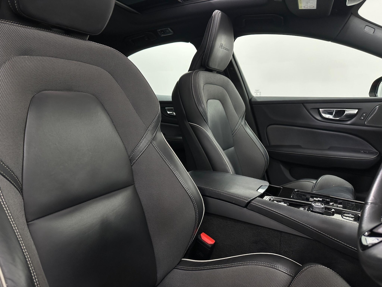 Used Volvo S60 for sale - 78135693: Photo 34