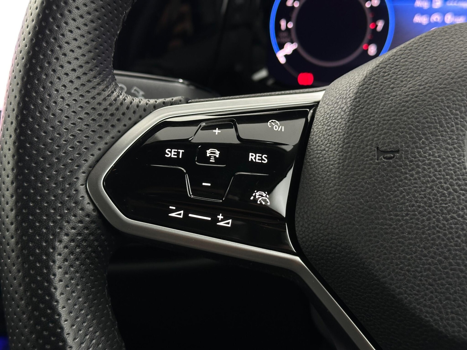 Used Volkswagen Golf for sale - 76886847: Photo 14