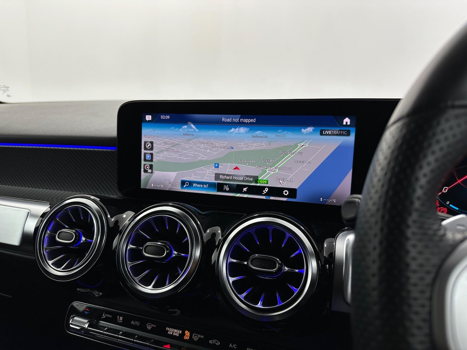 Used Mercedes-Benz GLB for sale - 76887342: Photo 24