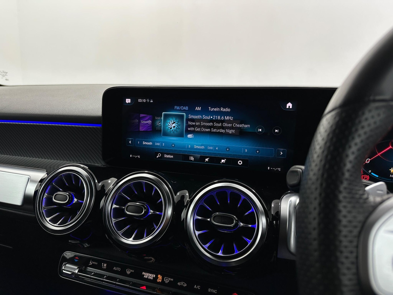 Used Mercedes-Benz GLB for sale - 76887342: Photo 25