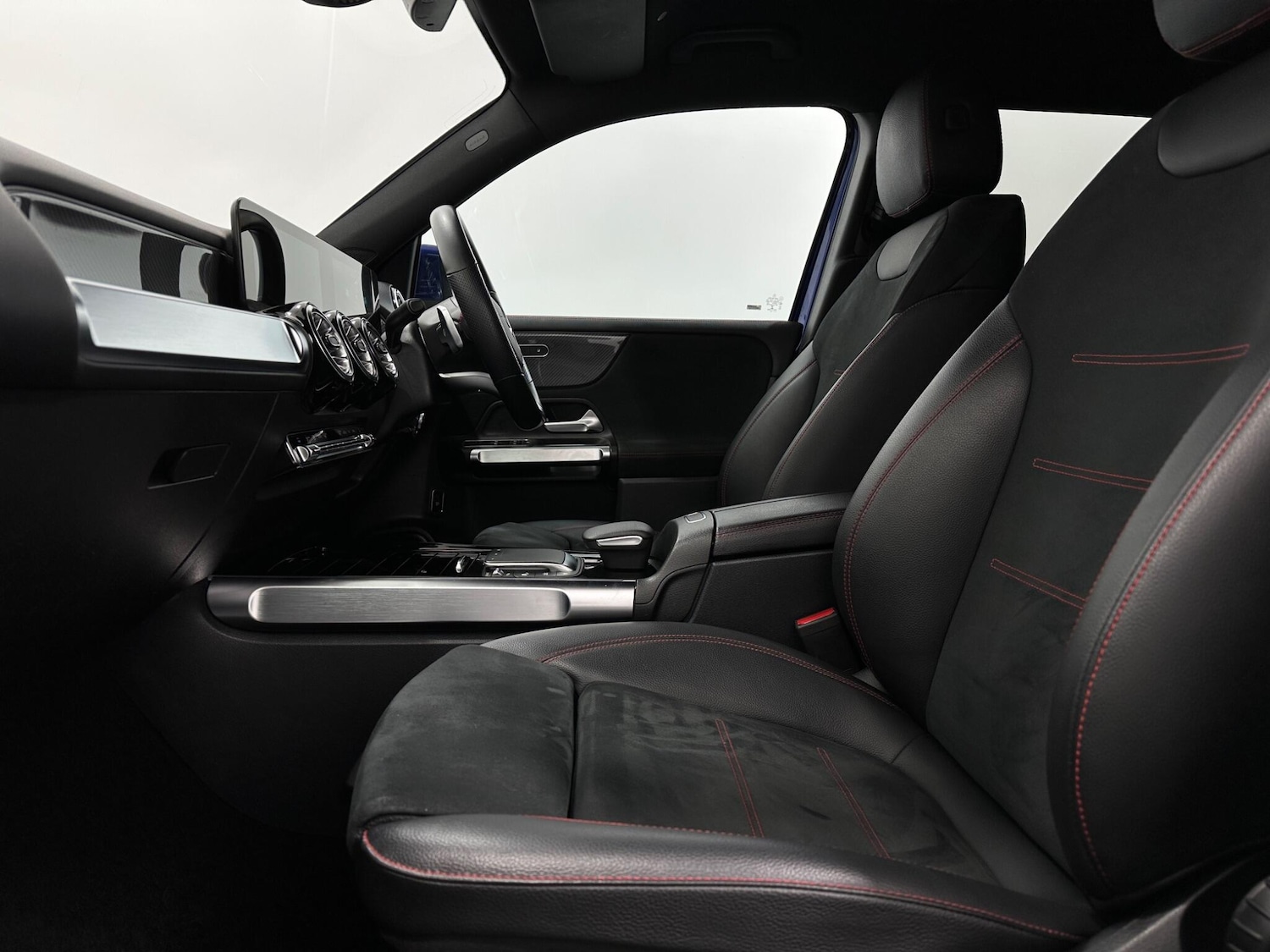 Used Mercedes-Benz GLB for sale - 76887342: Photo 35